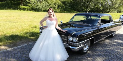 Hochzeitsauto-Vermietung - Versicherung: Vollkasko - Deutschland - Cadillac Fleedwood 1963