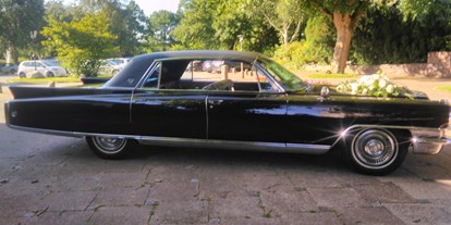 Hochzeitsauto-Vermietung - Farbe: Schwarz - Schleswig-Holstein - Cadillac Fleedwood 1963