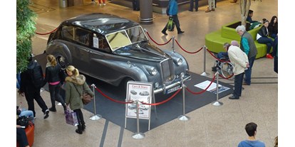 Hochzeitsauto-Vermietung - Farbe: Schwarz - PLZ 22119 (Deutschland) - Bentley 1959, silber-schwarz