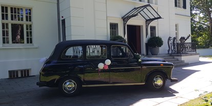 Hochzeitsauto-Vermietung - Marke: Austin - Deutschland - London Taxi, Oldtimer, schwarz