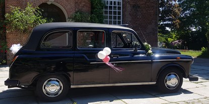 Hochzeitsauto-Vermietung - Farbe: Schwarz - Binnenland - London Taxi, Oldtimer, schwarz