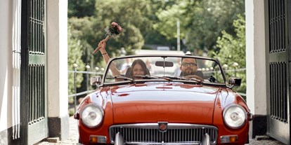 Hochzeitsauto-Vermietung - Versicherung: Vollkasko - Deutschland - MGB Roadster