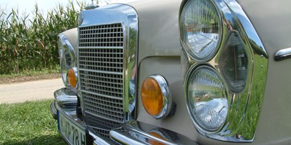 Hochzeitsauto-Vermietung - Art des Fahrzeugs: Oldtimer - PLZ 80804 (Deutschland) - Mercedes Benz 280 SE 4.5 von Classic Roadster München