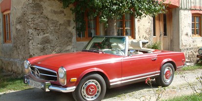 Hochzeitsauto-Vermietung - Art des Fahrzeugs: Cabriolet - Oberbayern - Mercedes Benz 280 SL