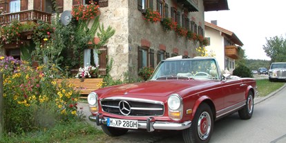 Hochzeitsauto-Vermietung - Farbe: Rot - PLZ 80804 (Deutschland) - Mercedes Benz 280 SL