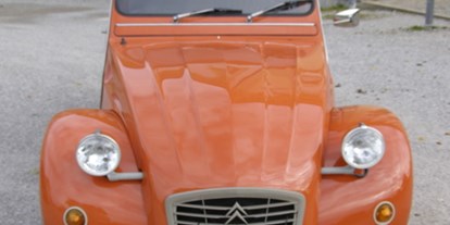Hochzeitsauto-Vermietung - Farbe: andere Farbe - Deutschland - Citroen 2 CV6 von Classic Roadster München