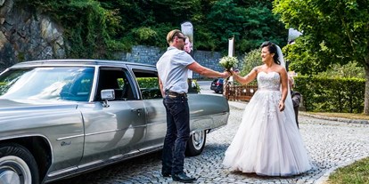 Hochzeitsauto-Vermietung - Eckartsberg - Cadillac Fleetwood Limousine