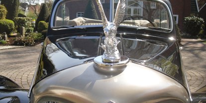 Hochzeitsauto-Vermietung - Art des Fahrzeugs: Oldtimer - Riley mit Mascott - Riley RMD Carbio