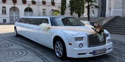Hochzeitsauto-Vermietung - Marke: Rolls Royce - Schwechat - Hochzeitsauto mieten Wien - E&M Stretchlimousine mieten Wien
