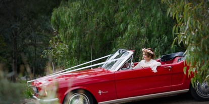 Hochzeitsauto-Vermietung - Farbe: Weiß - Köln - Ford Mustang mieten