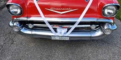 Hochzeitsauto-Vermietung - Einzugsgebiet: regional - PLZ 3268 (Schweiz) - Chevrolet Bel Air 1957