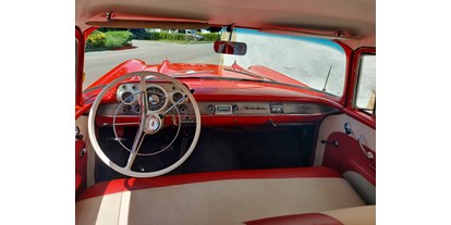 Hochzeitsauto-Vermietung - Farbe: Rot - Schweiz - Chevrolet Bel Air 1957