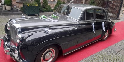 Hochzeitsauto-Vermietung - Farbe: Schwarz - PLZ 50677 (Deutschland) - Bentley S1