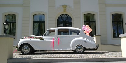 Hochzeitsauto-Vermietung - Art des Fahrzeugs: Oldtimer - Schleswig-Holstein - Rolls Royce weiss