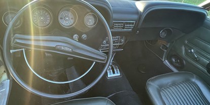 Hochzeitsauto-Vermietung - Marke: Ford - Niederösterreich - Ford Mustang Cabrio V8 Automatik Bj69