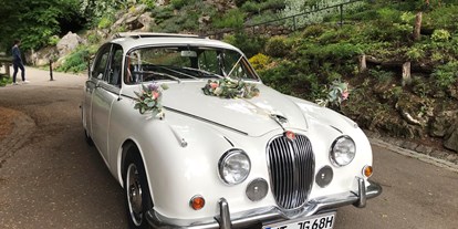 Hochzeitsauto-Vermietung - Chauffeur: nur mit Chauffeur - PLZ 70629 (Deutschland) - Jaguar MK 2 / 340 mit Faltdach