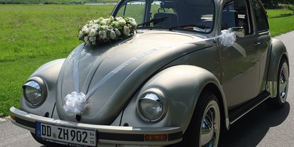 Hochzeitsauto-Vermietung - Marke: Volkswagen - Sachsen-Anhalt Süd - VW Käfer Hochzeitsautovermietung mit Chauffeur Leipzig und Umgebung