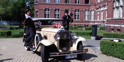 Hochzeitsauto-Vermietung - Einzugsgebiet: national - Berlin - Chevrolet de Luxe Cabrio 1931