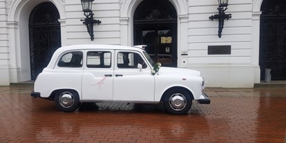 Hochzeitsauto-Vermietung - Einzugsgebiet: international - Londontaxi in weiss