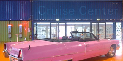 Hochzeitsauto-Vermietung - Chauffeur: nur mit Chauffeur - Lüneburger Heide - Pink Cadillac Cabrio 1969