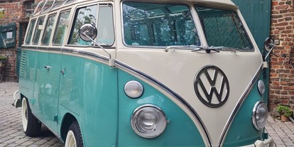 Hochzeitsauto-Vermietung - Dein Hochzeitsauto VW T1 Samba Bus türkis-weiss BJ 1968 