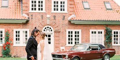 Hochzeitsauto-Vermietung - Farbe: Rot - Wees - Ford Mustang 1967