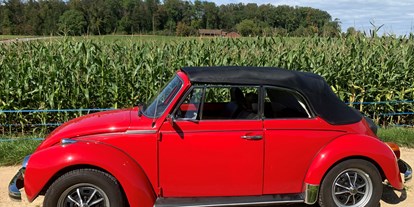 Hochzeitsauto-Vermietung - Versicherung: Vollkasko - PLZ 4142 (Schweiz) - VW Käfer Cabriolet rot