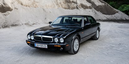 Hochzeitsauto-Vermietung - Art des Fahrzeugs: Youngtimer - PLZ 8313 (Österreich) - Jaguar XJ8