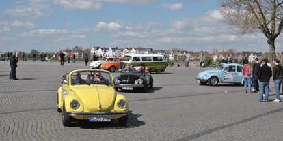 Hochzeitsauto-Vermietung - Art des Fahrzeugs: Cabriolet - Köln, Bonn, Eifel ... - VW Käfer Cabriolet 1303 gelb von Düsseldorf Safari