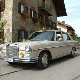 Hochzeitsauto: Mercedes Benz 280 SE 4.5 von Classic Roadster München