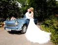 Hochzeitsfahrt-Angebot: Untergessliche Fotos vor der Trabant Stretchlimousine - Trabi-XXL Trabant Stretchlimousine