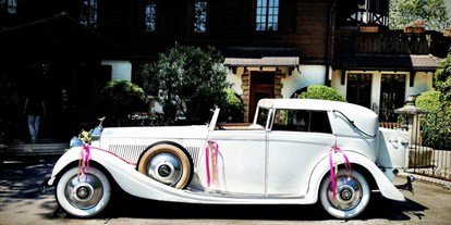Hochzeitsauto-Vermietung - Chauffeur: Chauffeur buchbar - Rolls-Royce 1934 - Cadillac von Oldtimervermietung Rent A Classic Car