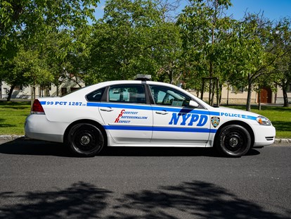 Hochzeitsauto-Vermietung - Farbe: Blau - PLZ 2351 (Österreich) - Chevrolet Impala NYPD Police Car