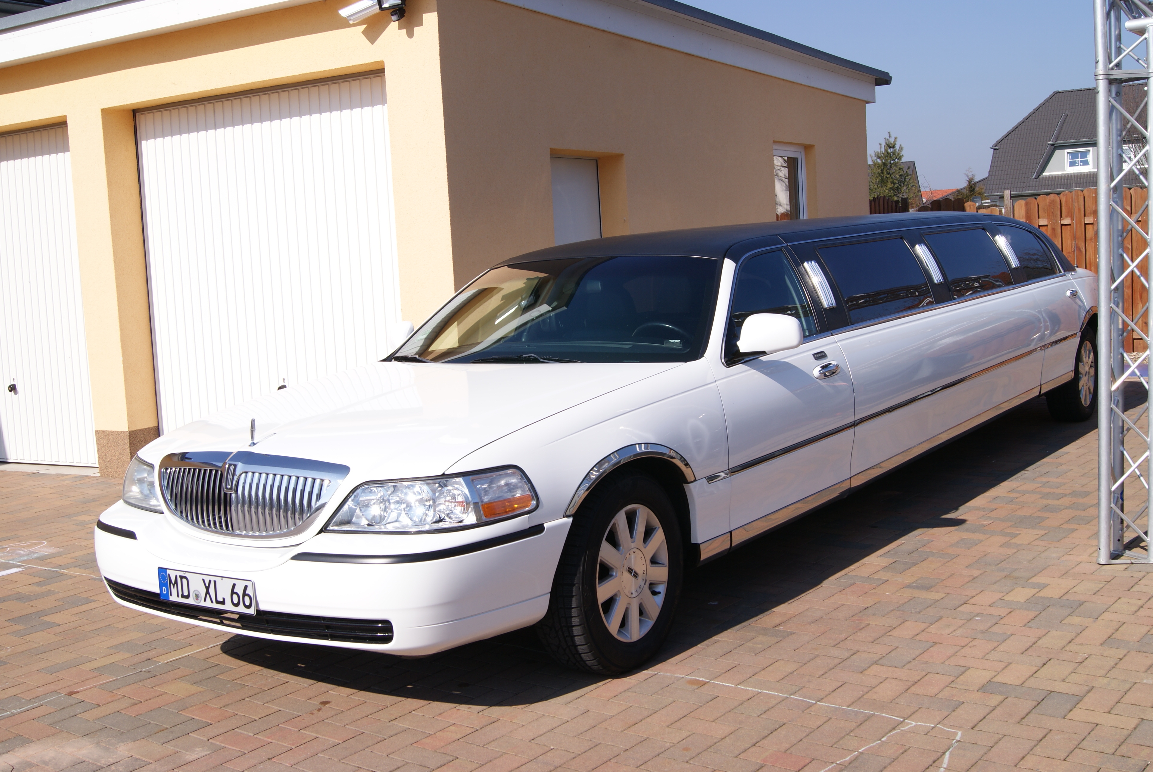 Hochzeitsauto - Stretchlimousine Limo Magdeburg - LIMO Magdeburg