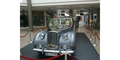 Hochzeitsauto-Vermietung - PLZ 20459 (Deutschland) - Bentley 1959, silber-schwarz