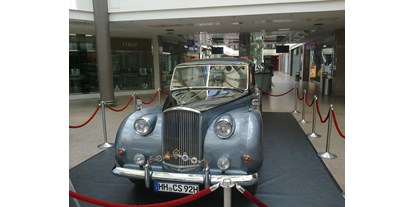 Hochzeitsauto-Vermietung - Art des Fahrzeugs: Oberklasse-Wagen - Schenefeld (Kreis Pinneberg) - Bentley 1959, silber-schwarz