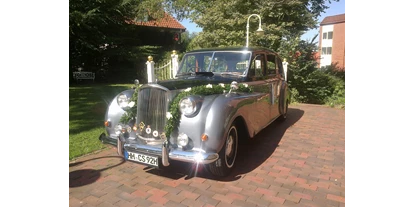 Hochzeitsauto-Vermietung - PLZ 22391 (Deutschland) - Bentley 1959, silber-schwarz