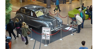 Hochzeitsauto-Vermietung - Farbe: Schwarz - PLZ 20459 (Deutschland) - Bentley 1959, silber-schwarz