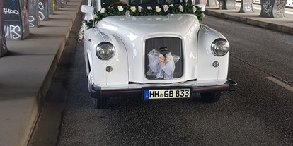 Hochzeitsauto-Vermietung - Farbe: Weiß - PLZ 20253 (Deutschland) - London Taxi in schneeweiss