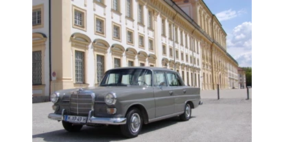 Hochzeitsauto-Vermietung - Einzugsgebiet: international - Garching bei München - Mercedes Benz 230 Heckflosse von Classic Roadster München