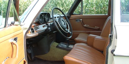 Hochzeitsauto-Vermietung - Farbe: Beige - Pullach im Isartal - Mercedes Benz 280 SE 4.5 von Classic Roadster München