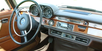 Hochzeitsauto-Vermietung - Chauffeur: Chauffeur buchbar - Aschheim - Mercedes Benz 280 SE 4.5 von Classic Roadster München