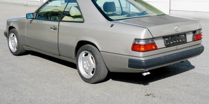 Hochzeitsauto-Vermietung - Farbe: Silber - München - Mercedes Benz 300 CE