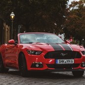 Hochzeitsauto - yellowhummer Ford Mustang GT 