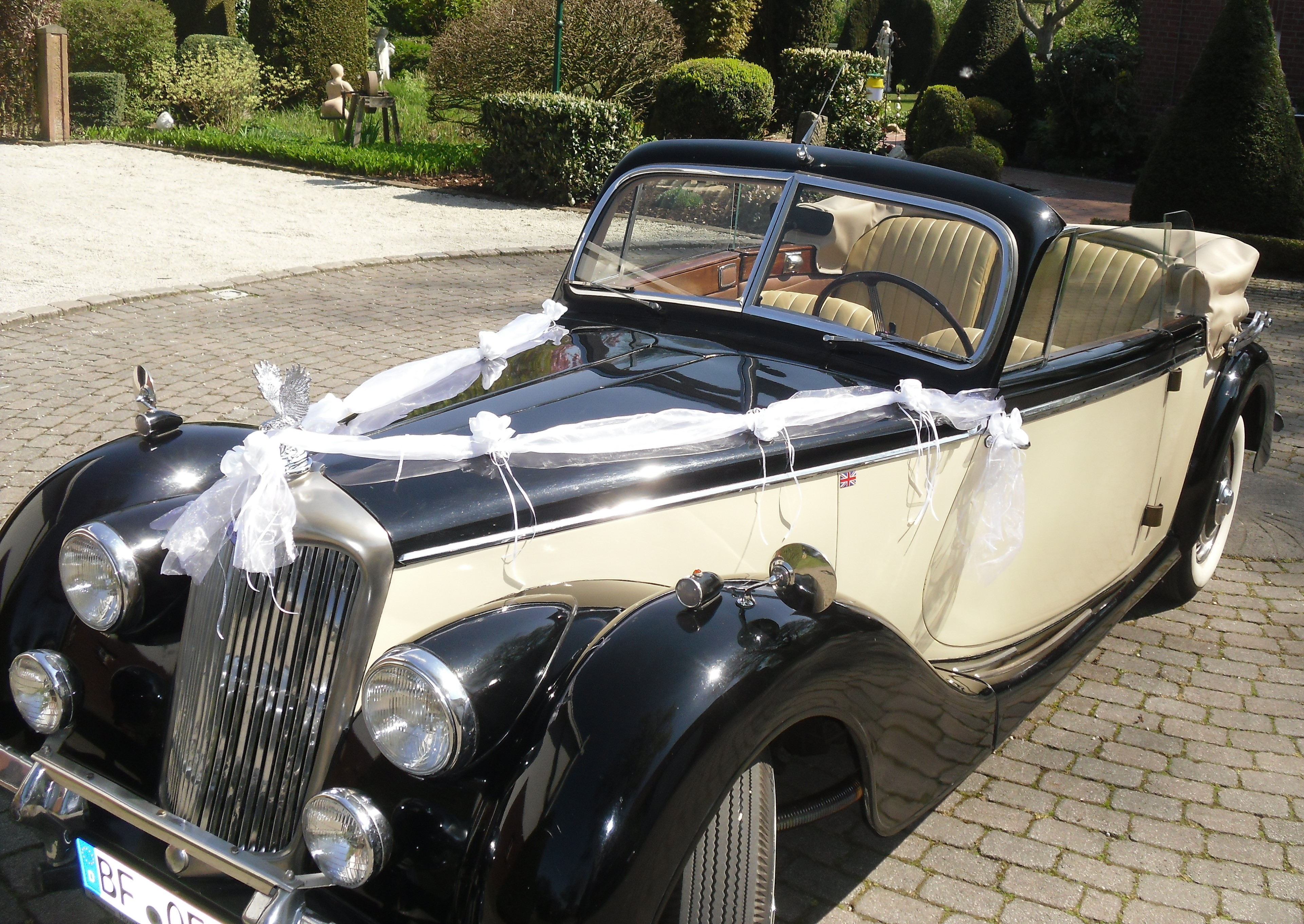 Hochzeitsauto - Riley RMD zur Ausfahrt bereit - Riley RMD Carbio