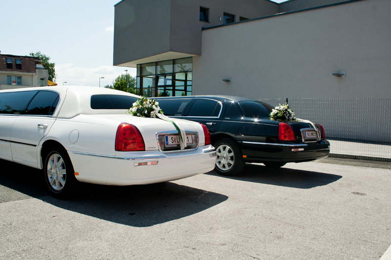 Hochzeitsauto - Amadeus Limousines - Ihre Hochzeitslimousinen! - Lincoln Town Car von Amadeus Limousines