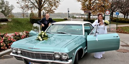 Hochzeitsauto-Vermietung - Farbe: Blau - Ollersbach - Chevrolet Impala Bj.65 - Chevrolet Impala Bj. 65 von Autovermietung Ing. Alfred Schoenwetter