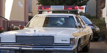 Hochzeitsauto-Vermietung - Versicherung: Teilkasko - Bayern - Dodge Monaco Illinois State Police Car von bluesmobile4you  - Dodge Monaco Illinois State Police Car von bluesmobile4you