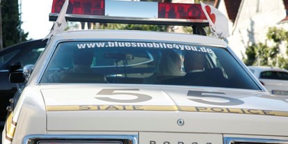 Hochzeitsauto-Vermietung - Farbe: Weiß - Bad Kissingen - v - Dodge Monaco Illinois State Police Car von bluesmobile4you