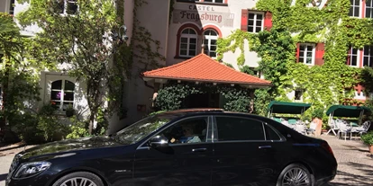 Hochzeitsauto-Vermietung - Farbe: Schwarz - Fischtaging - Maybach - Mercedes S500 4matic